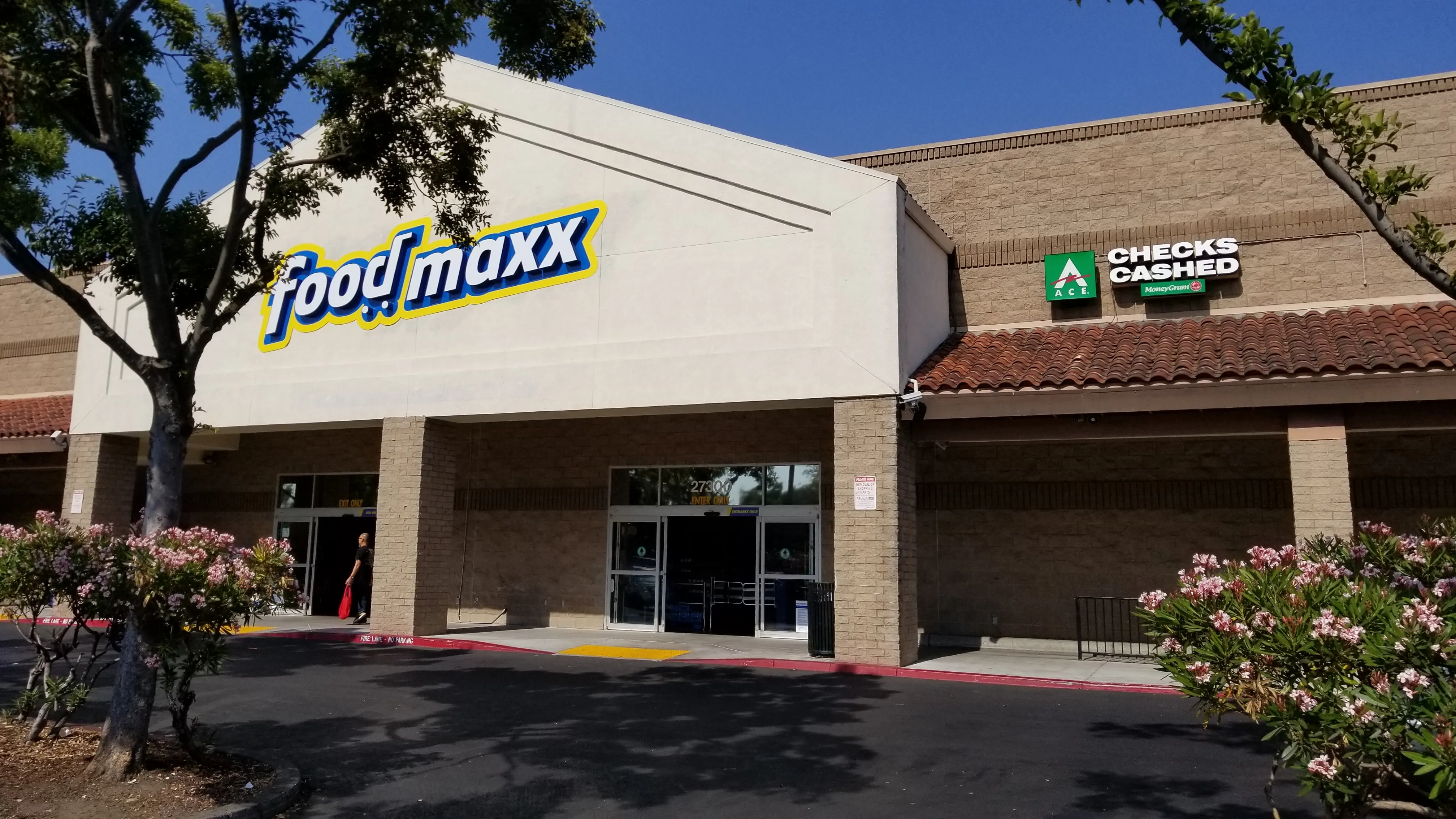 California---HAYWARD---4054---27300-HESPERIAN-BLVD