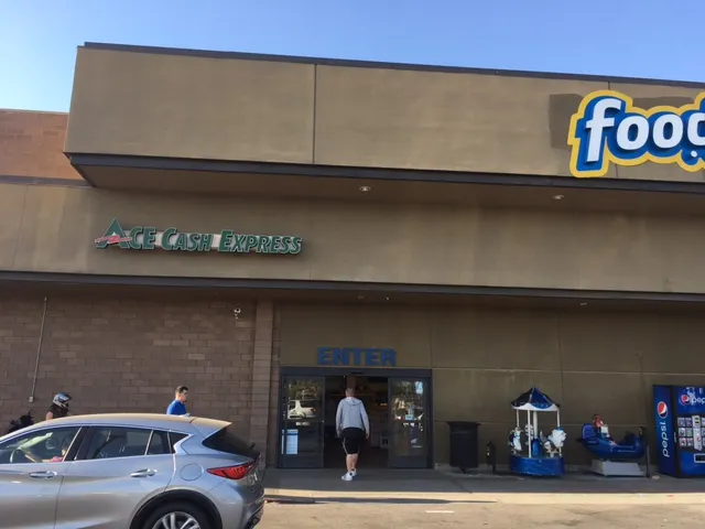 California---BAKERSFIELD---4068---6465-NILES-ST