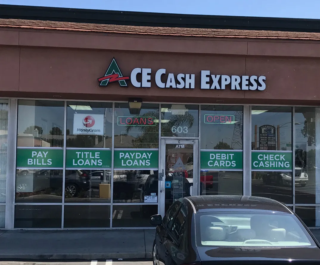 California---CARSON---4278---603-E-UNIVERSITY-DR