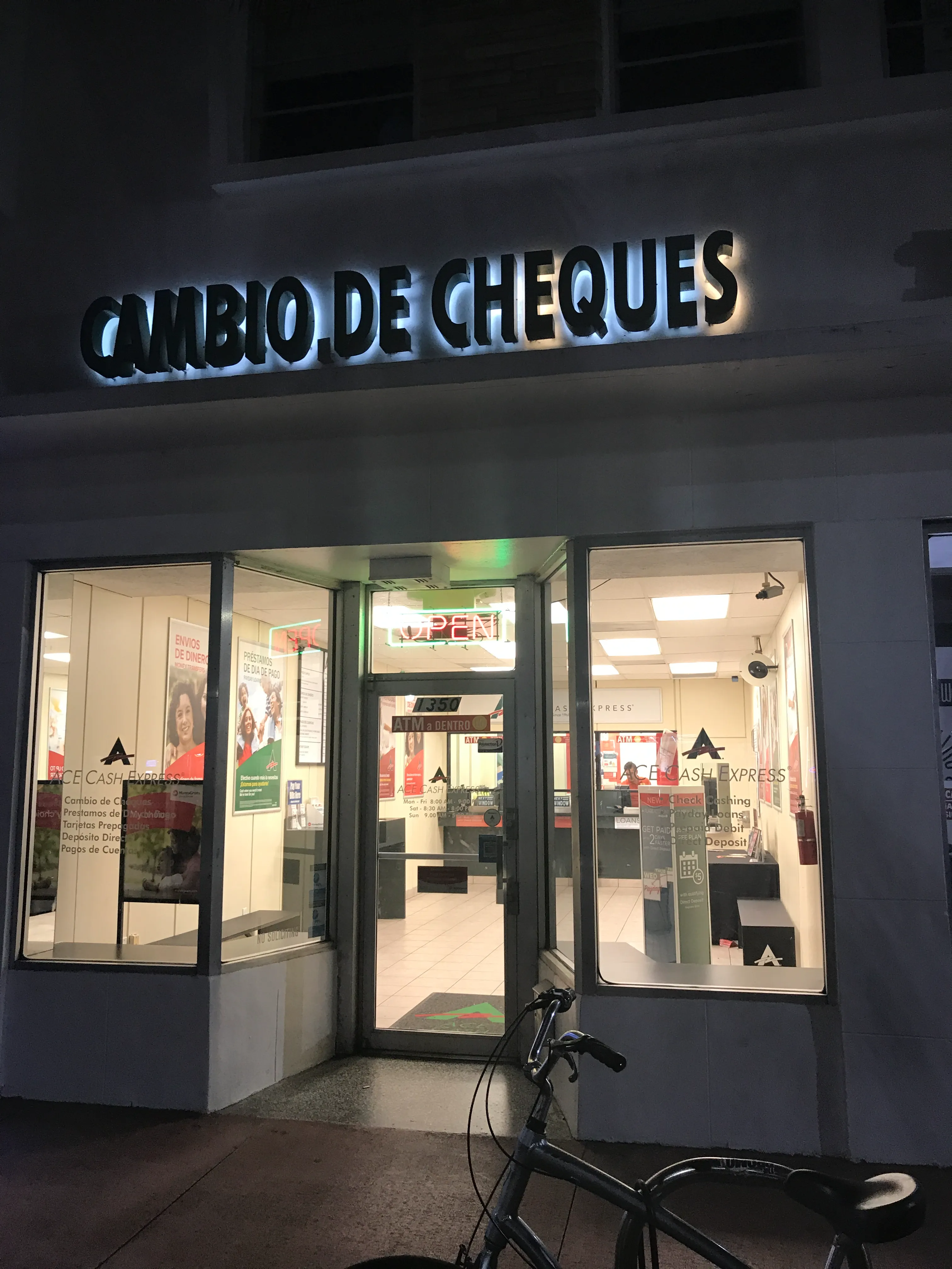 Florida---MIAMI-BEACH---3409---1350-WASHINGTON-AVE