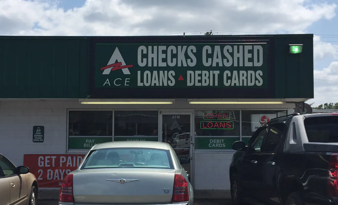 Kansas---WICHITA---2701---1535-E-CENTRAL-AVE