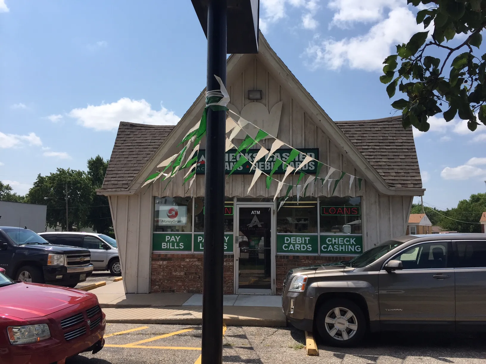 Kansas---WICHITA---2708---801-S-WOODLAWN-BLVD