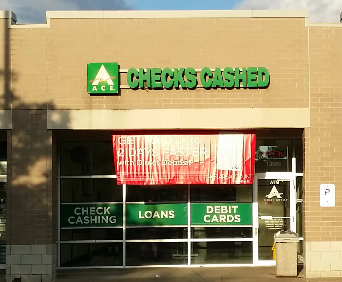 Ohio---CLEVELAND---1018---10589-ST-CLAIR-AVE
