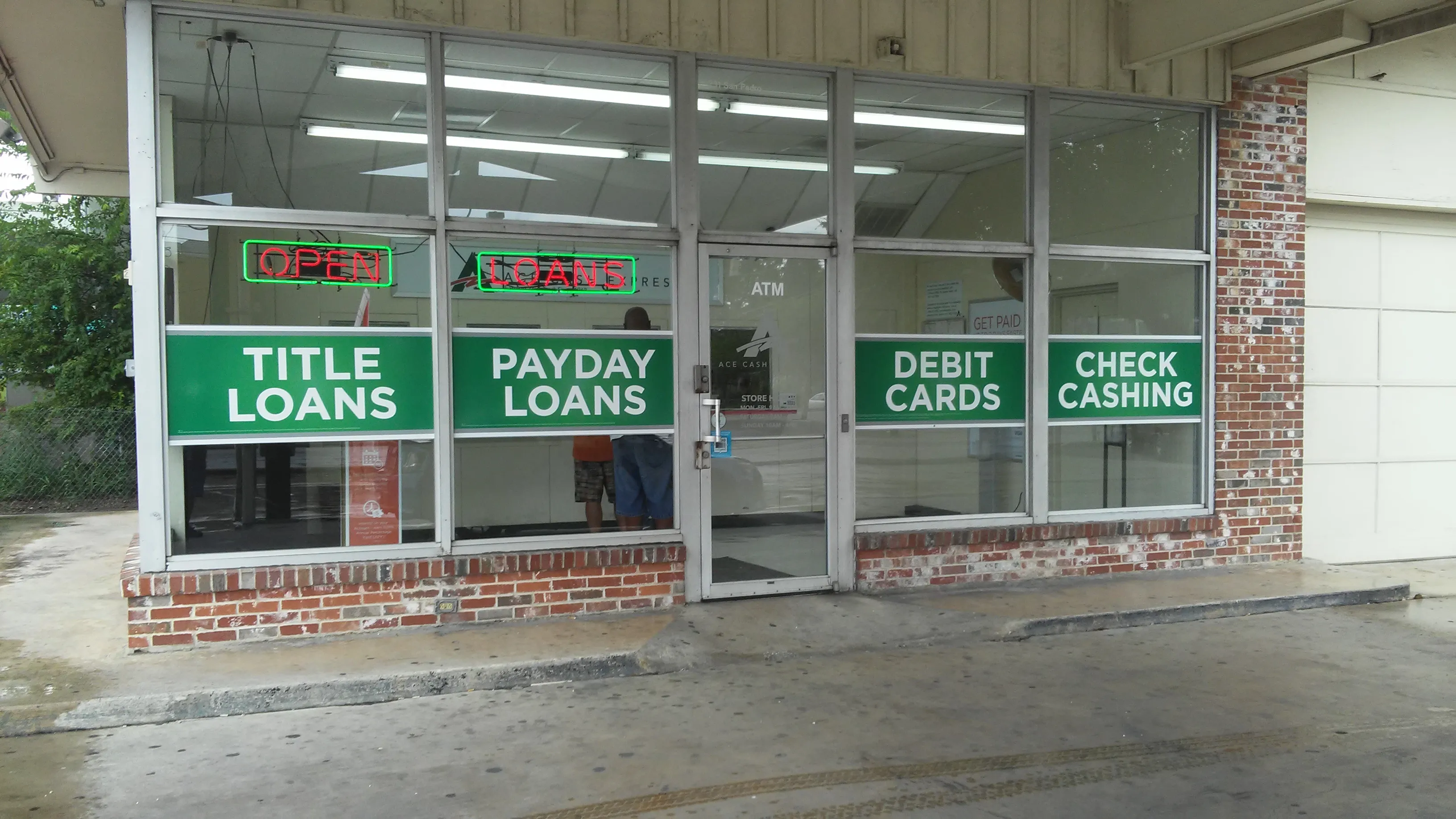 Texas---SAN-ANTONIO---584---231-SAN-PEDRO-AVE