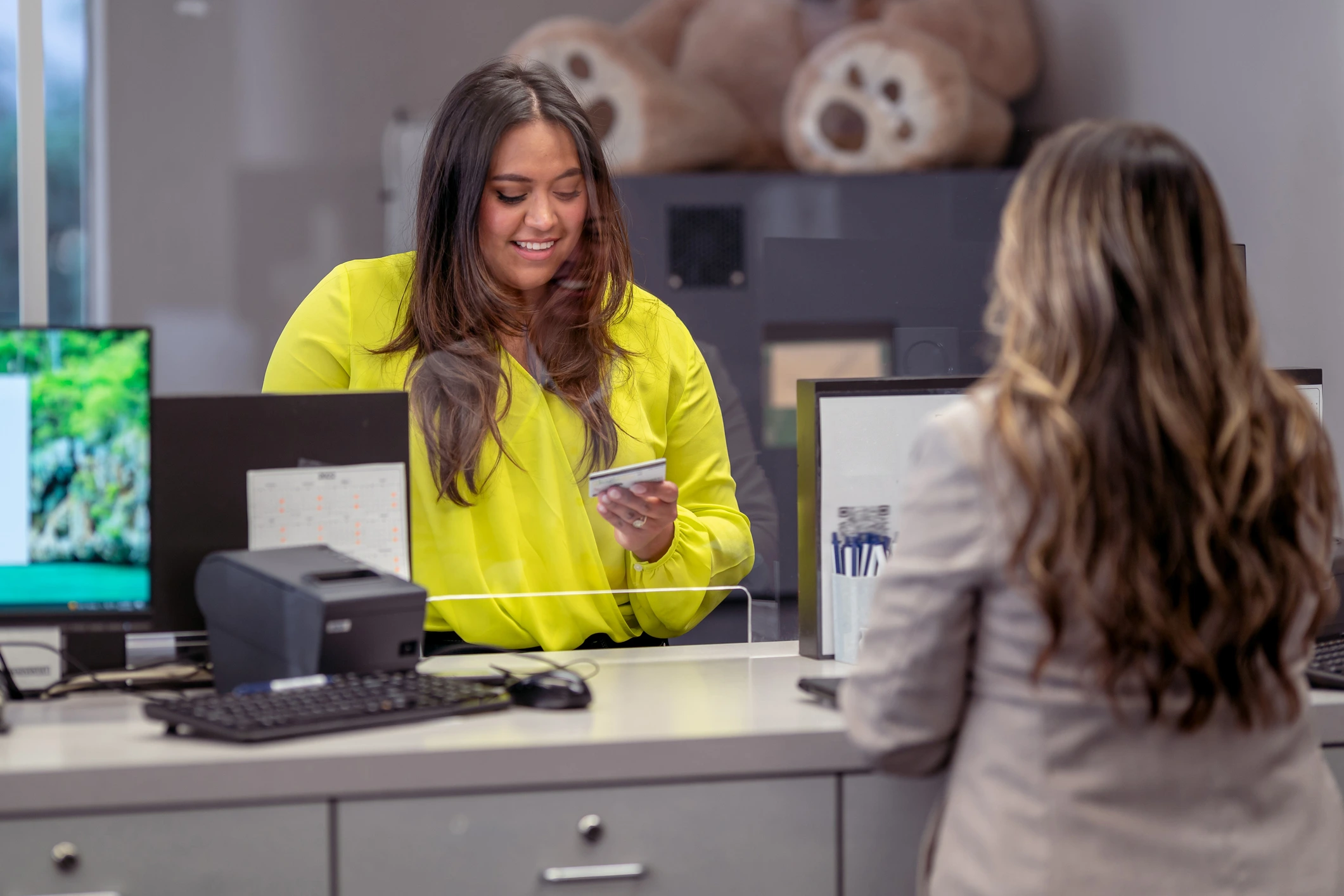 cashing tax refund card withdrawing cash from a tax refund card